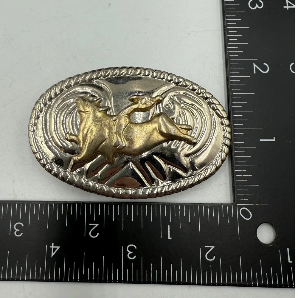 Vintage Western Bull Riding Belt Buckle Silver Gold Tone‎ Rodeo Cowboy Oval 3.5